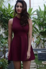 Disha Patani Interview About Loafer